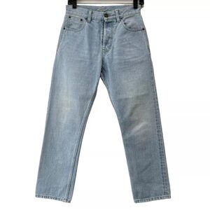 $950 Saint Laurent Light Wash Blue Denim Straight Fit Jeans size 28

High waist
